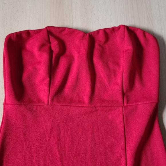 Sexy red dress - Picture 3 of 4